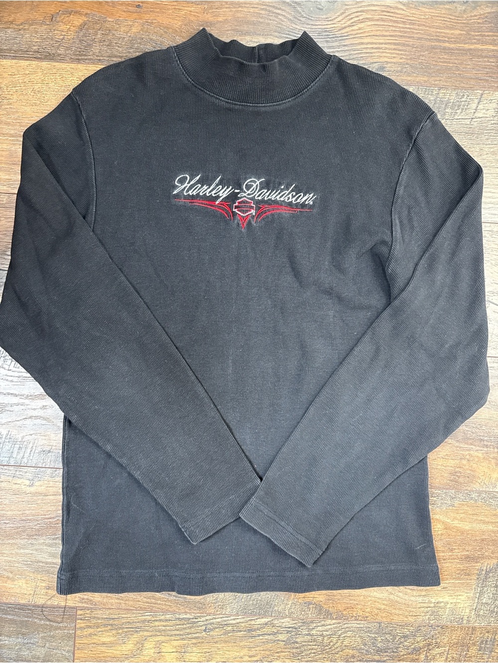 Vintage Harley-Davidson Black Long-Sleeve Logo Shirt
